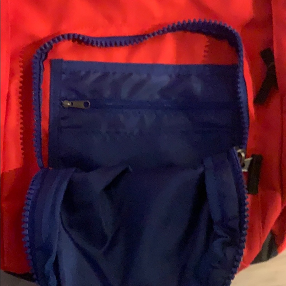 New balance backpack - Picture 2 of 3